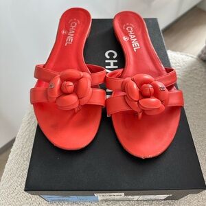Chanel thong sandals